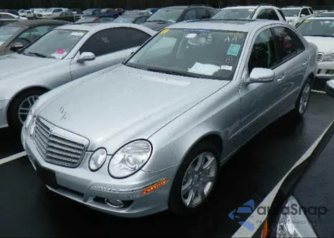 2008 Mercedes-Benz E350 4M Awd z USA, uszkodzony, nr VIN WDBUF87X58B357688